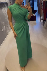 Single Tonight – Formelles Maxikleid mit gerüschtem, unregelmäßigem Ausschnitt und halblangen Ärmeln